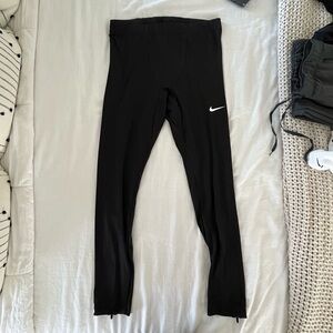 Men’s Nike Pro leggings with zipper